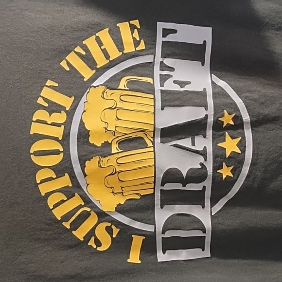 I Support the Draft Billy Bob's Texas Beer 2 Sided Graphic T-shirt - Picture 9 of 10